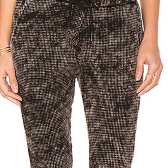 Cotton Citizen ‘Monaco’ Sweatpants - Picture 2 of 4